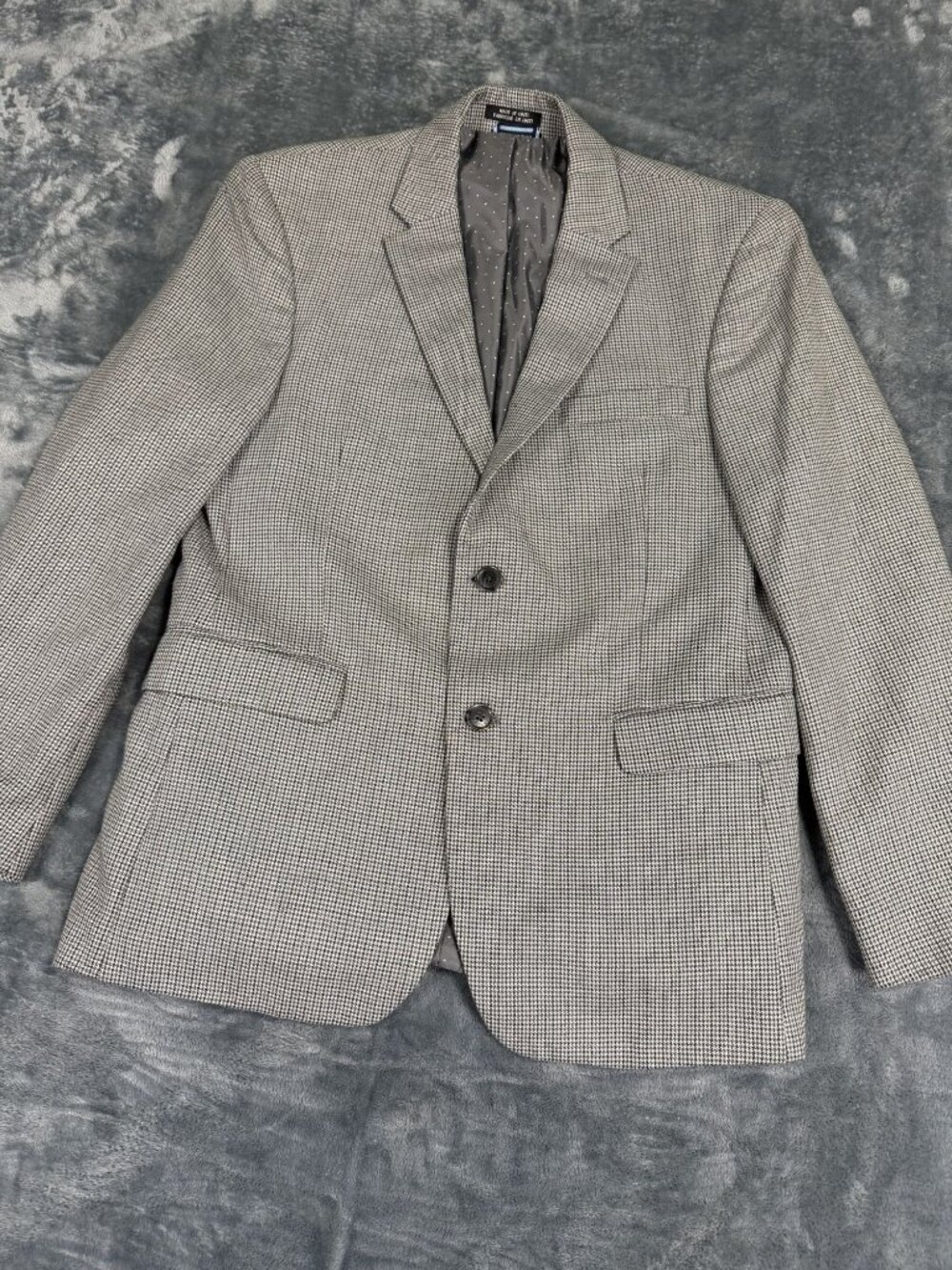 Tommy Hilfiger Mens Houndstooth Blazer Jacket Gray Size 40S  Two-Button Closure